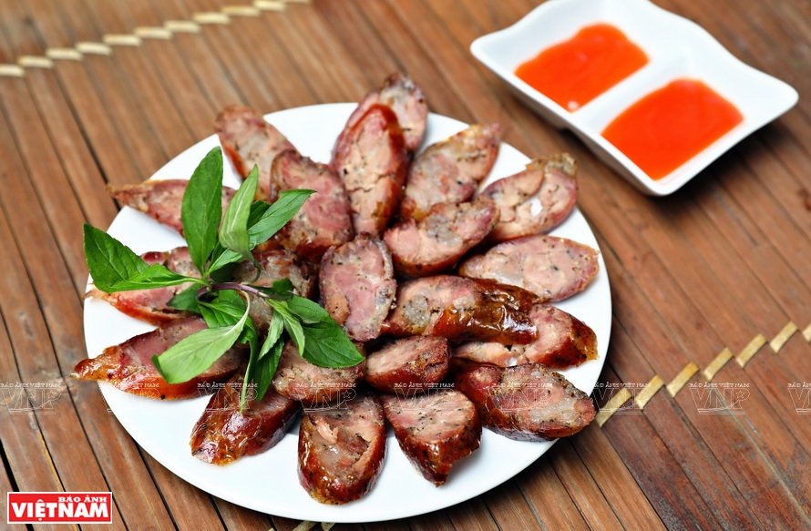 Lạp Xưởng Gác Bếp Ông Còp